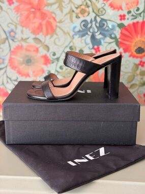 Sara Black Leather Block Heel INEZ